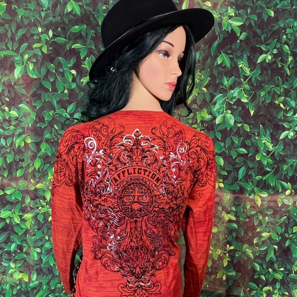 Affliction Women’s T-Shirt - Picture 12 of 16